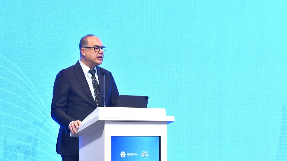 Bayraktar: Süni intellektlə hazırlanan xəbərlərin sürətlə yayılması cəmiyyətin dövlət təsisatlarına inamına zərbə vura bilər