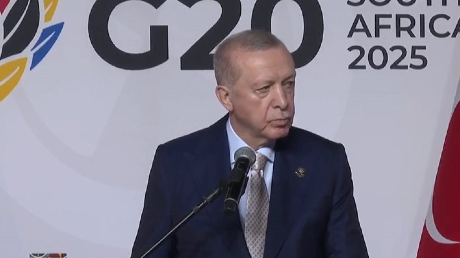 Turkish president says he will call Russian counterpart to discuss Ukraine