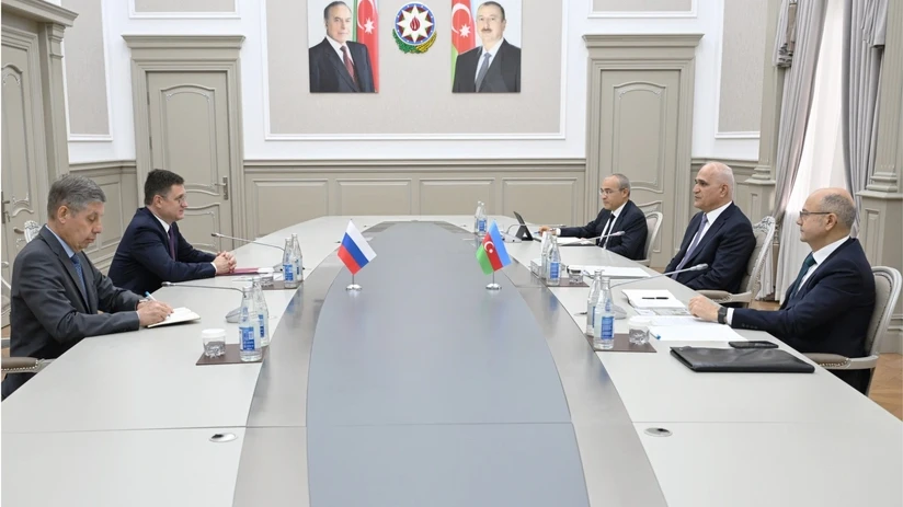 Şahin Mustafayev Rusiya hökuməti sədrinin müavini ilə görüşüb