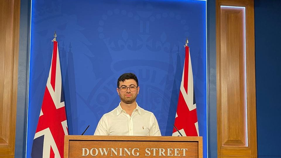 Londonda çalışan azərbaycanlı alim: Süni intellekt əmək bazarında dönüş yaradacaq