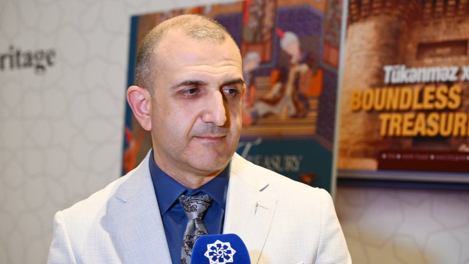 Səbuhi Əhmədov: Yeni kitab seriyası Azərbaycanın mədəni irsinin dünyaya çatdırılmasına kömək edir