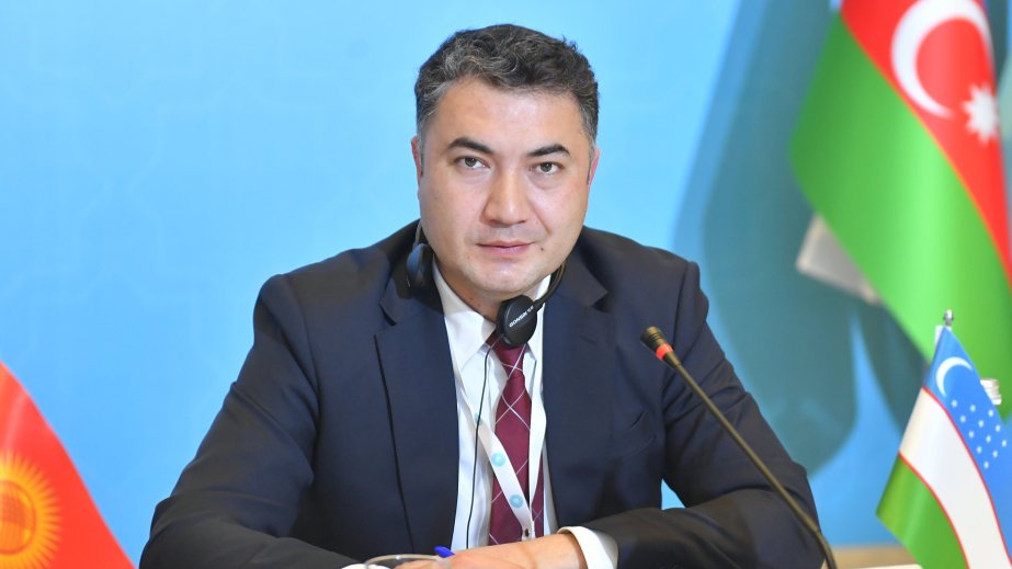 Özbəkistan rəsmisi: Ortaq media layihələri Türk dünyasının informasiya birliyini gücləndirəcək