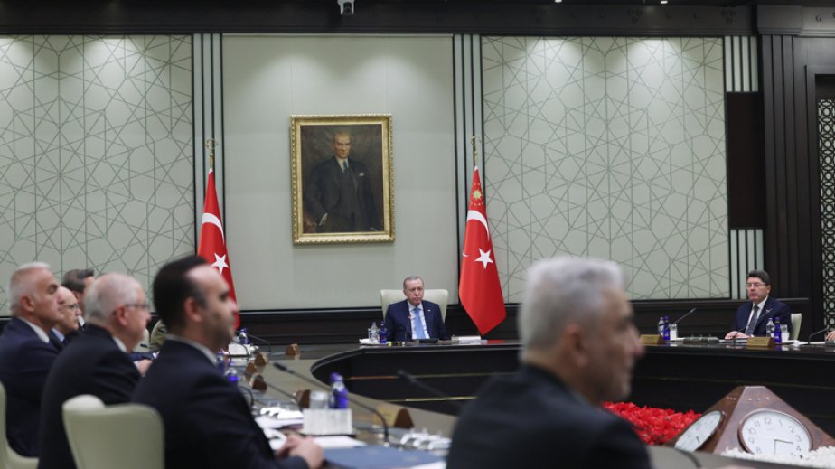 Ərdoğan: Rusiya və Ukrayna arasındakı müharibə Qara dənizdə gəmiçiliyə təhlükə həddinə çatıb