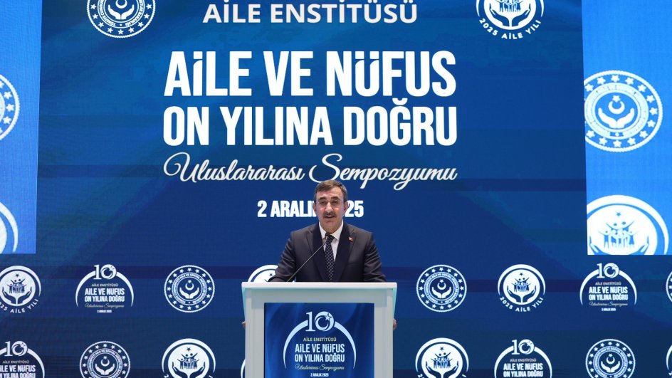 Türkiyənin vitse-prezidenti: Ölkə əhalisinin sayı 100 milyon nəfərə çatmaya bilər