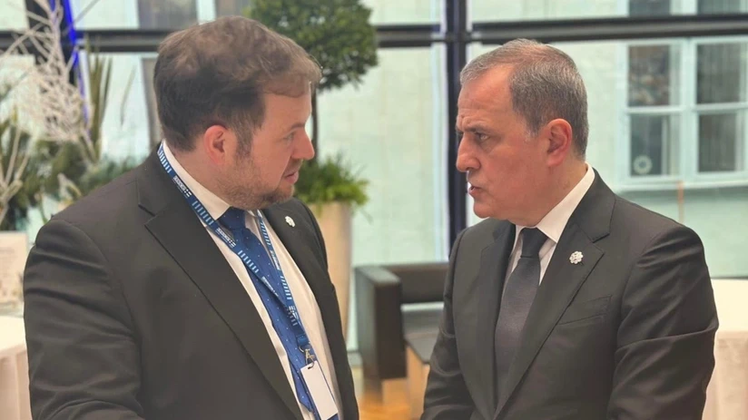 Ceyhun Bayramov Birləşmiş Krallığın Avropa, Şimali Amerika və dənizaşırı ərazilər üzrə dövlət naziri ilə görüşüb