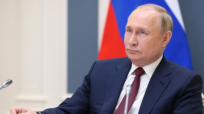 Putin: Hindistan'a kesintisiz enerji sevkiyatı sağlamaya hazırız