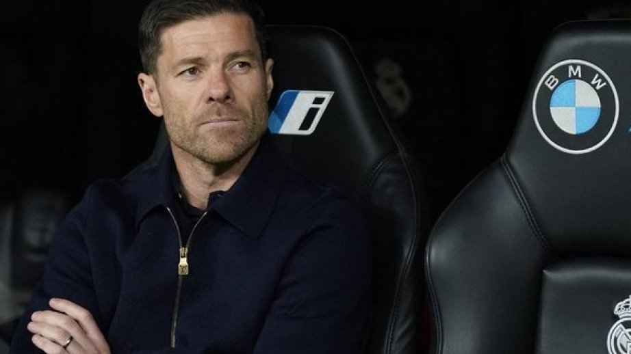 Alonso under pressure as his former coach Guardiola visits Bernabeu