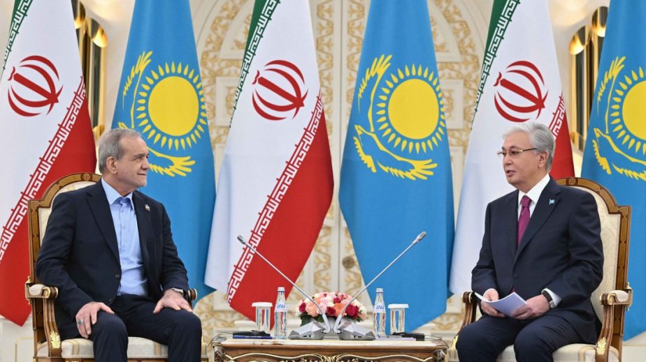 Qazaxıstan Prezidenti: Astana ilə Tehran arasında konstruktiv siyasi dialoq qurulub