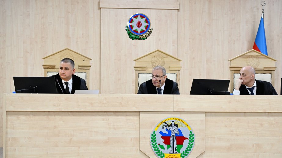 Ermənistan vətəndaşlarının məhkəməsində təqsirləndirilən şəxslərə son söz verilib