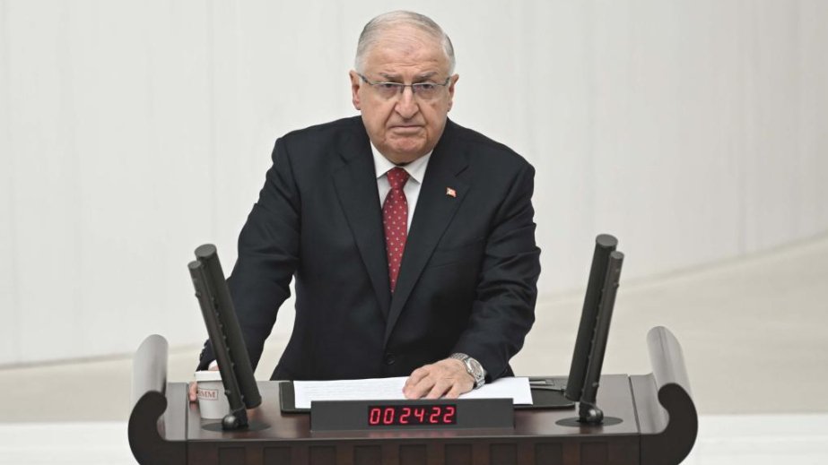 Yaşar Gülər: Azərbaycanın müdafiə qabiliyyətinin gücləndirilməsi istiqamətində fəaliyyətləri davam etdiririk