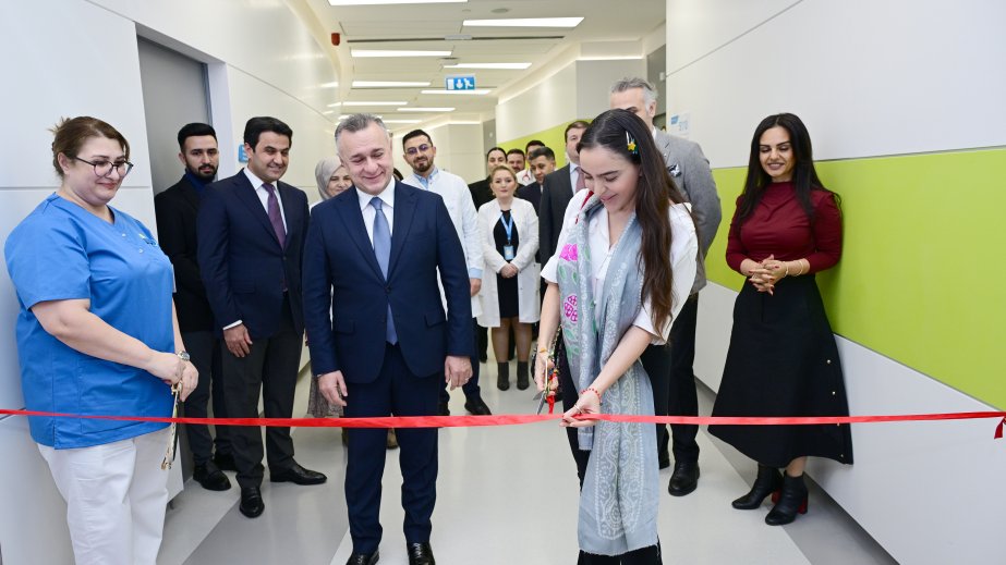 Heydər Əliyev Fondunun vitse-prezidenti Leyla Əliyeva Liv Bona Dea Hospitalında Sümük iliyi transplantasiya mərkəzinin açılış mərasimində iştirak edib