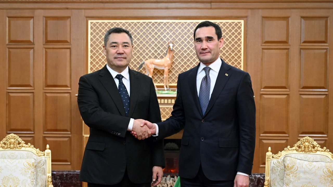 Kyrgyzstan, Turkmenistan discuss energy and transport co-op in Ashgabat