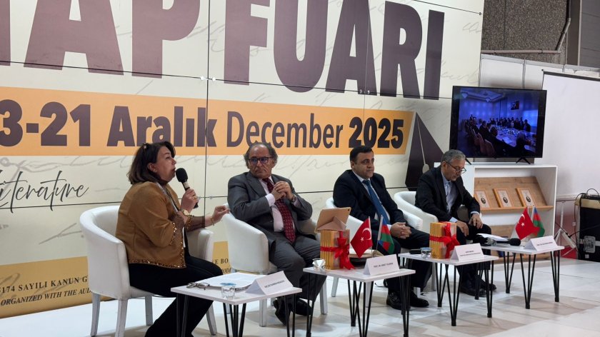 İstanbul Beynəlxalq Kitab Sərgisində “Leyli və Məcnun” əsərinin Türkiyə türkcəsində təqdimatı keçirilib