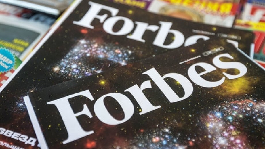 İlon Mask sərvəti 600 milyard dolları keçən ilk insan oldu