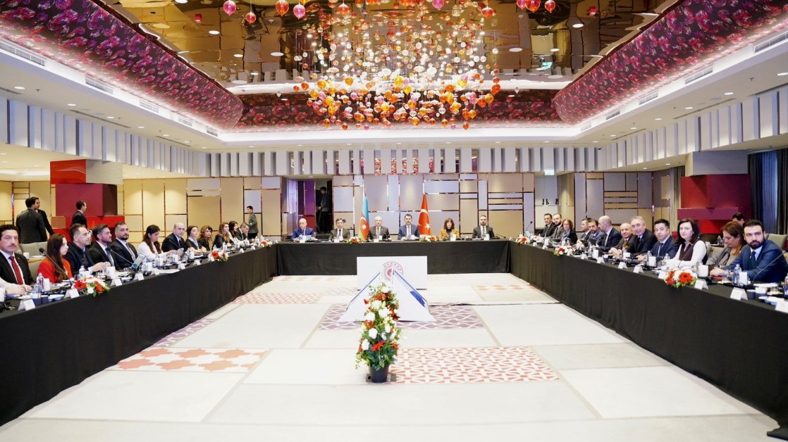 COP29 Sədrliyi və Türkiyənin ətraf mühit, şəhərsalma və iqlim dəyişikliyi naziri İstanbulda COP31 barədə məsləhətləşmələr aparıblar