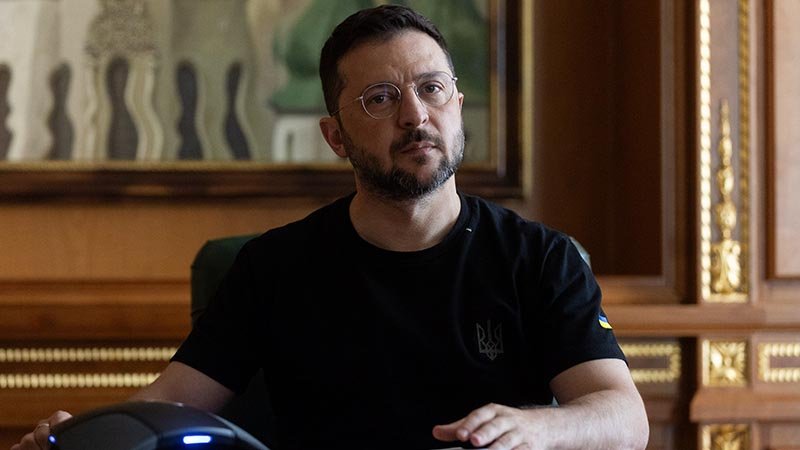 Zelenskiy: Rusya'ya baskı uygulanmadan saldırılar sona ermez