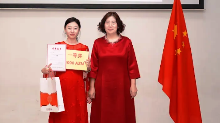 Dillər Universitetində ilk Çin mahnı müsabiqəsi keçirilib