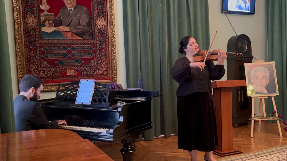 Xalq yazıçısı Yusif Səmədoğlunun 90 illiyi qeyd olunub