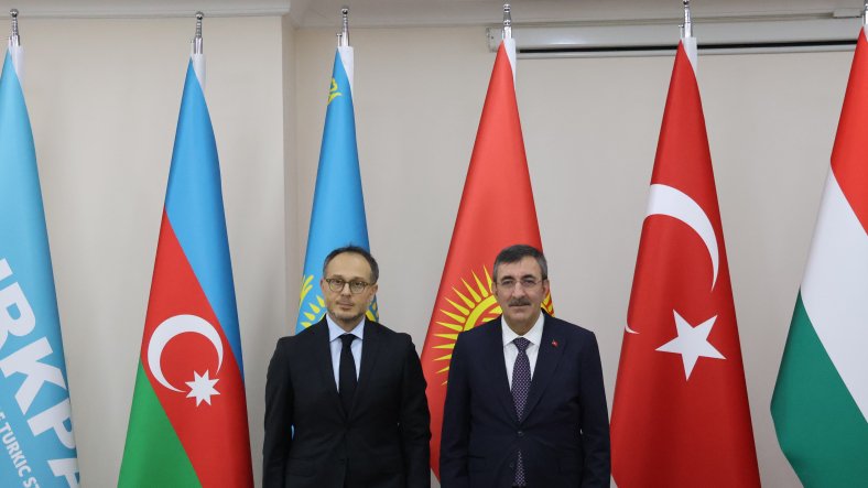 Turkish Vice President Cevdet Yılmaz visits TURKPA International Secretariat