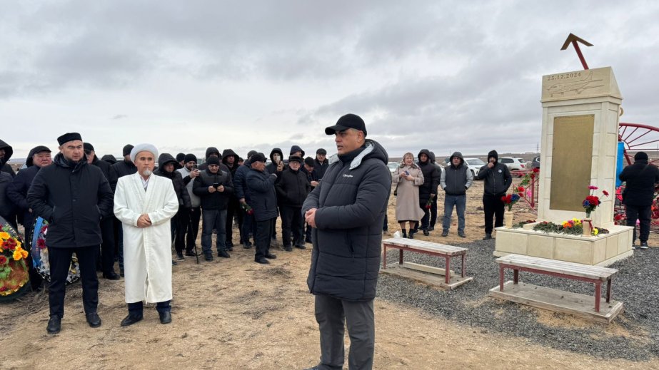 Aktauda AZAL-ın təyyarə qəzası qurbanlarının xatirəsi anılıb