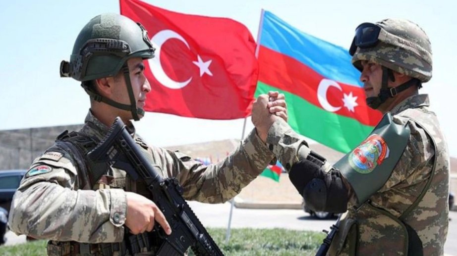Azerbaijan, Türkiye foster mutual military security