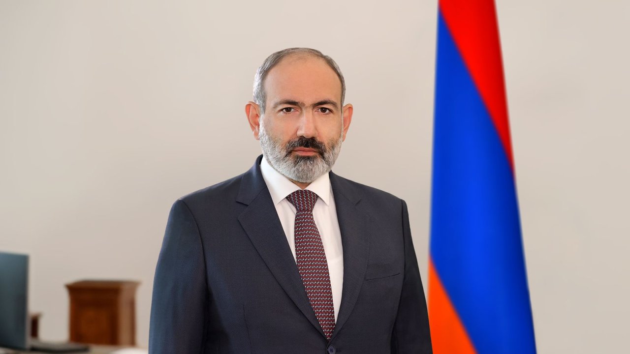 Ermənistanı Azərbaycan və Türkiyə ilə birləşdirən dəmir yolu xətlərini öz hesabımıza təmir etməyə hazırıq - Paşinyan