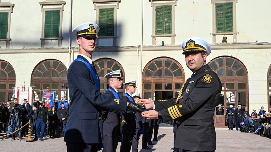 Graduate of Italian Naval Academy presented with Navy dirk on behalf of Azerbaijan Navy Commander