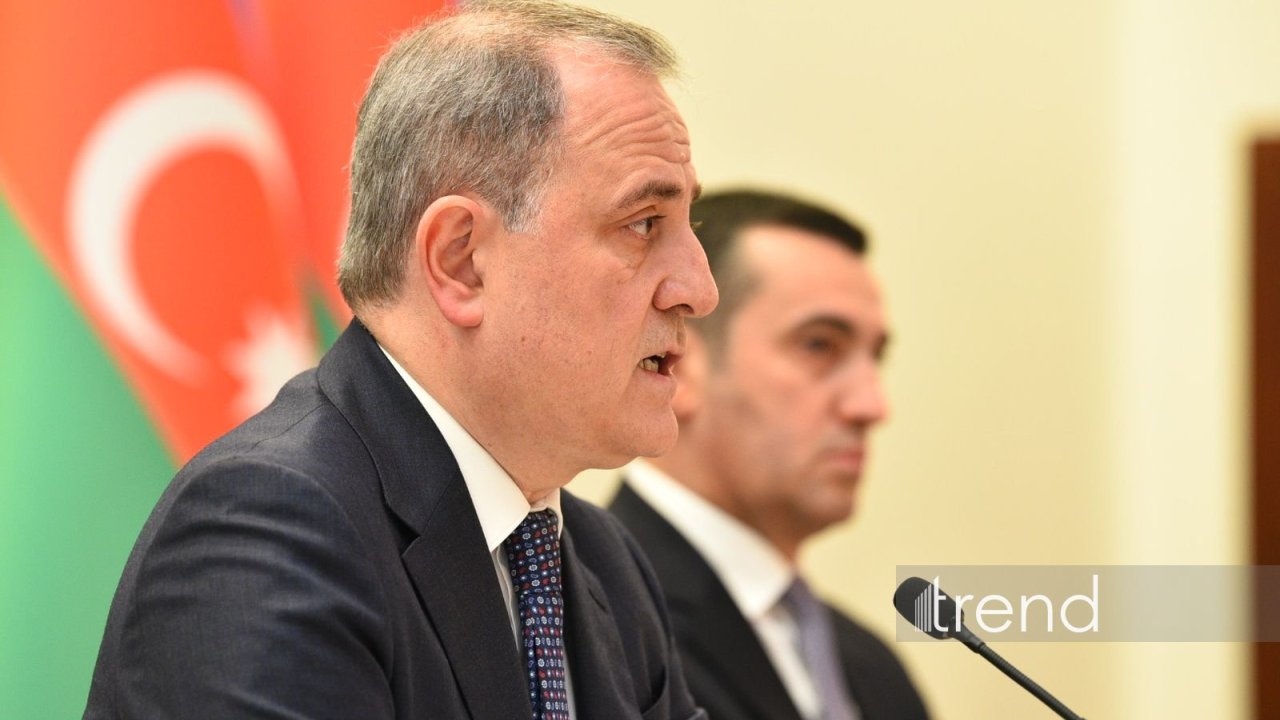 AZAL təyyarəsinin vurulmasından sonra Rusiya ilə dialoqlar davam edir - Ceyhun Bayramov