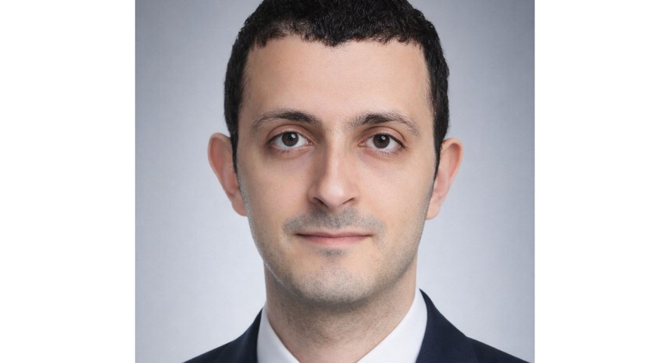 Mobil telefonlarda istifadə etdiyimiz süni intellek təhlükəlidirmi? - mütəxəssislə  MÜSAHİBƏ