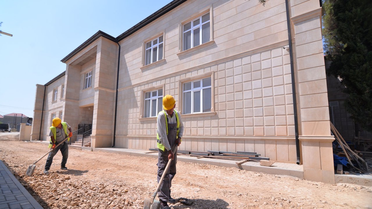 Bu il işğaldan azad edilmiş ərazilərdə 21 məktəb tikilib