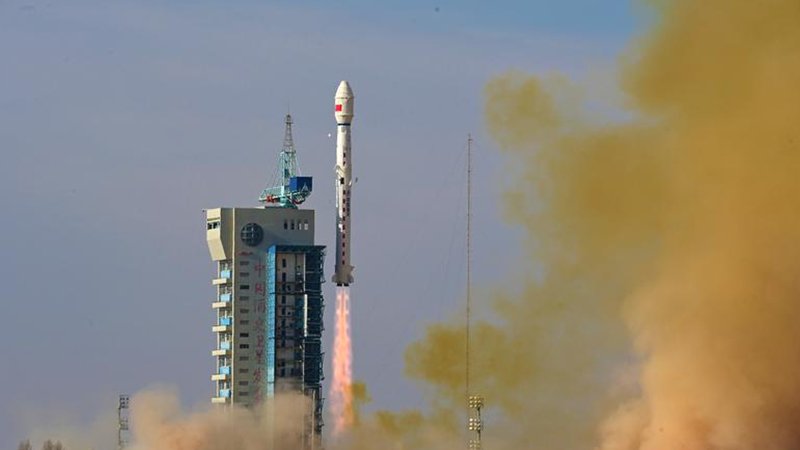 Çin uzaya yeni bir uydu gönderdi