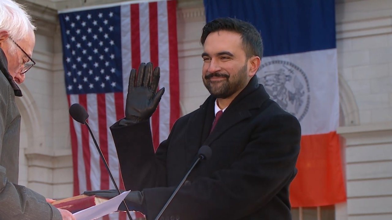 New York Belediye Başkanı Mamdani, halka açık törende yemin etti