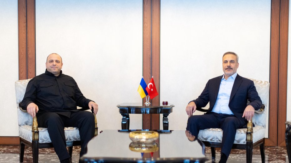 Turkish Foreign Minister Fidan meets Ukraine’s security council secretary Umerov in Ankara