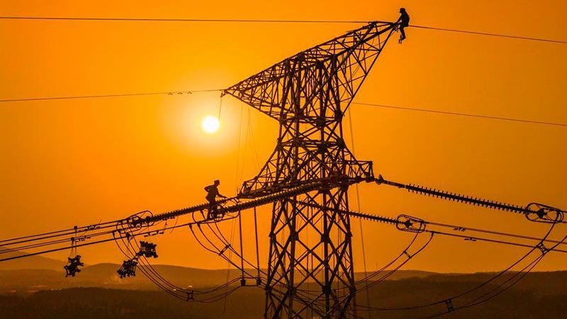 Berlin'de elektrik kesintisi: Eğitime ara verildi