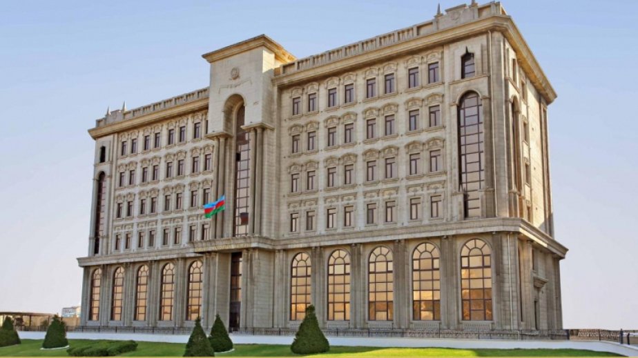 Ötən ilin 11 ayında Azərbaycanda müvəqqəti və daimi yaşamaq üçün verilən icazələrin statistikası açıqlanıb