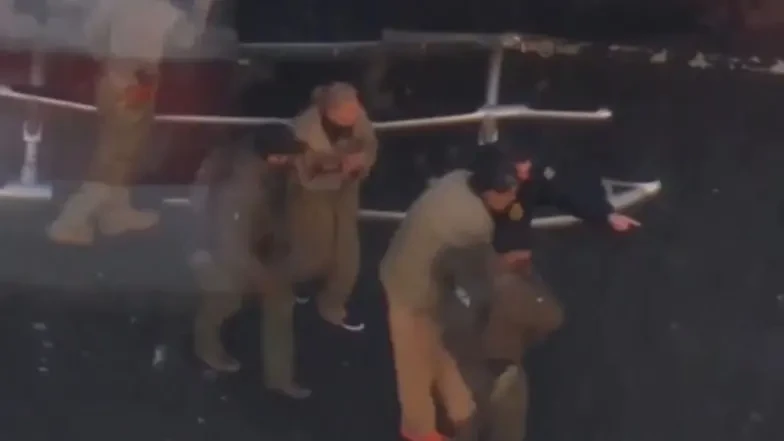 Maduro həyat yoldaşı ilə birgə helikopterlə Manhetten məhkəməsinə aparılıb