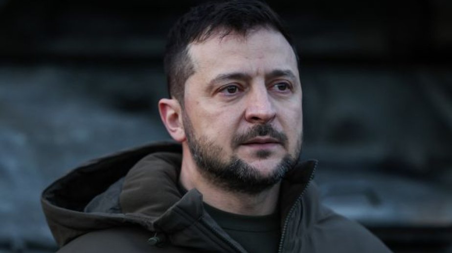 Sorğu: Ukraynalıların 59 faizi Vladimir Zelenskiyə etibar edir