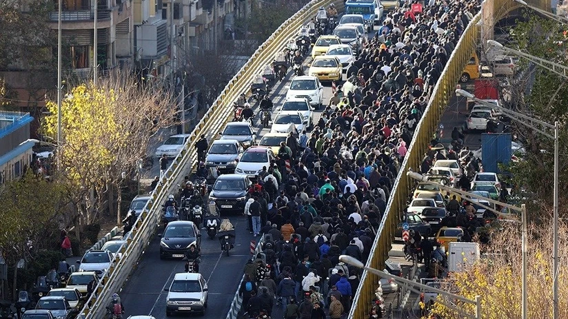 İranda sahibkarlar tətil keçirirlər