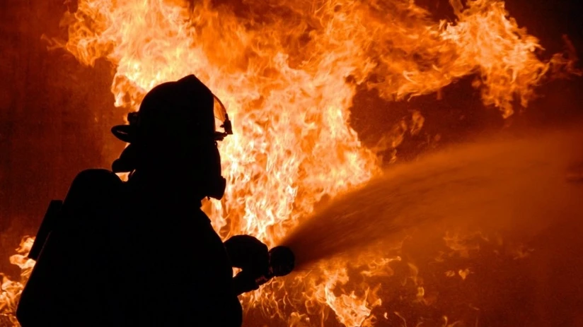 FHN: Füzuli və Cəbrayılda yanğının söndürülməsi tədbirləri davam etdirilir - YENİLƏNİB