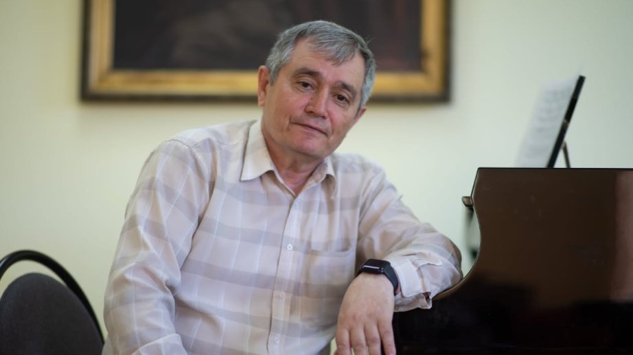 Professor Mixail Kondratyev: Festivallarda və konsertlərdə türk musiqi mədəniyyətlərinin bütün rəngarəngliyi nümayiş etdirilməlidir