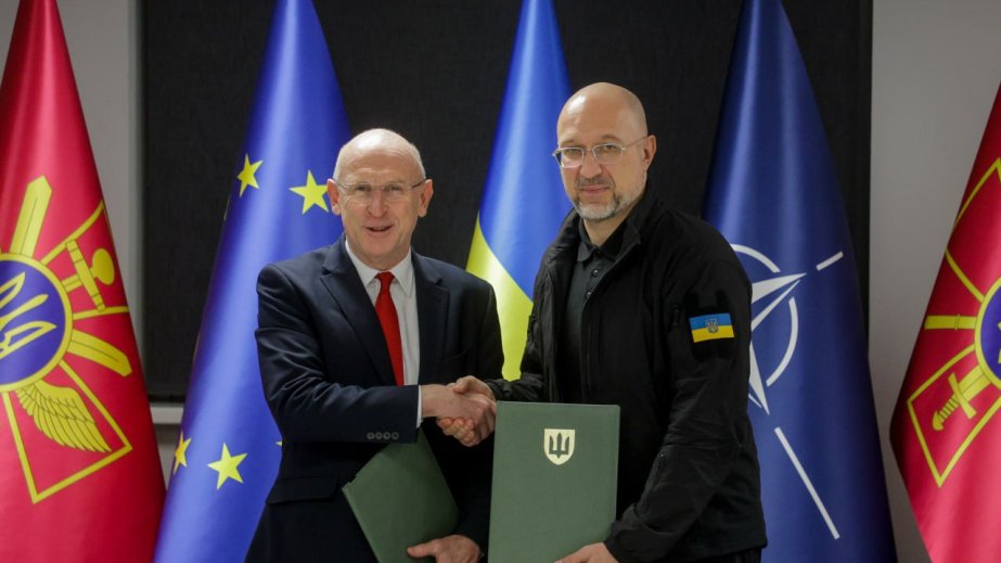 Ukraine, UK sign defense roadmap under 100-year partnership