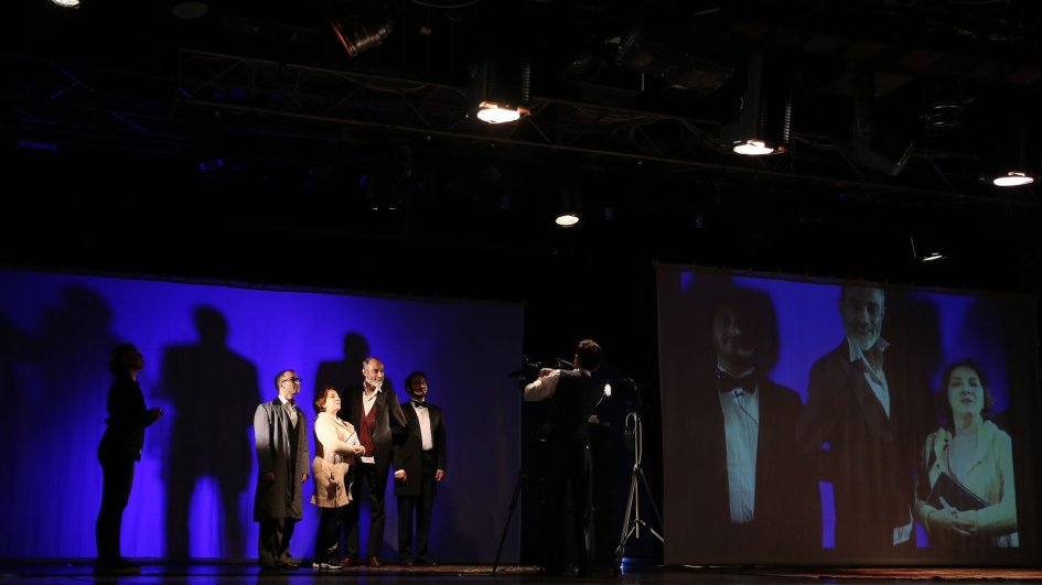 “Neft bumu hamıya gülümsəyir” tamaşasının məşqləri yekunlaşır