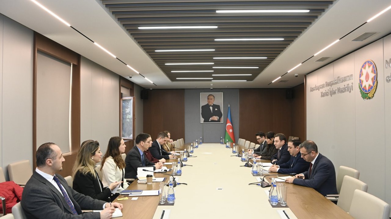 Elnur Məmmədov ABŞ Ticarət və İnkişaf Agentliyinin nümayəndləri ilə görüşüb