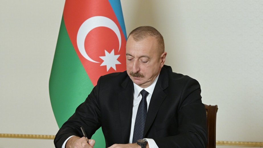 President Ilham Aliyev signs decree on establishment of West Industrial Park