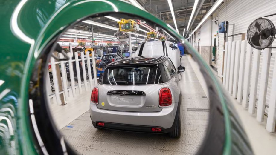 Media: Çindən həddindən artıq asılılıq Britaniyanın enerji təchizatına zərbə vura bilər