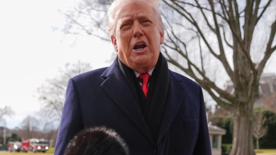 Tramp: NATO Qrenlandiya məsələsində bizimlə danışıqlar aparır