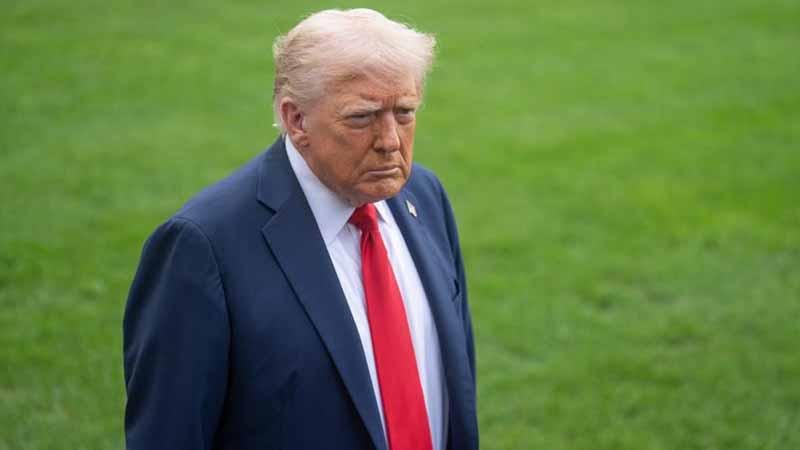 Trump: İran’a giden büyük bir donanmamız var