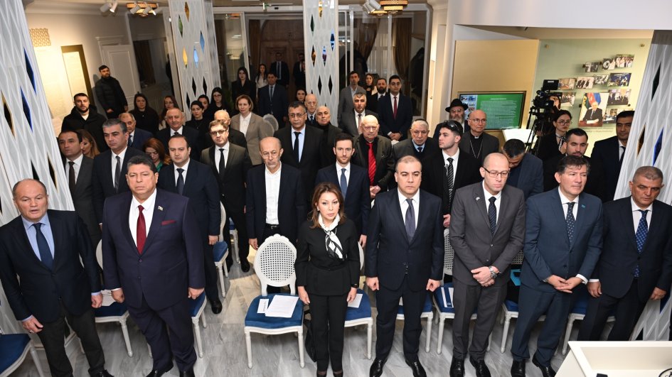 Baku hosts event on "Holocaust through the eyes of contemporaries"