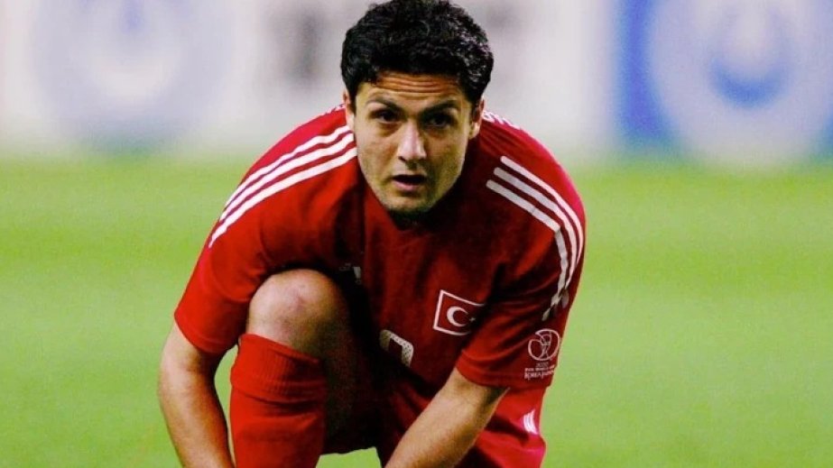 Dünya üçüncüsü Yıldıray Baştürk: “Qarabağ”ın “Liverpul”la oyunda bir xal qazanmaq şansı var - EKSKLÜZİV