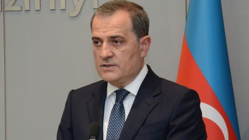 Ceyhun Bayramov Çinə rəsmi səfərə yola düşdü
